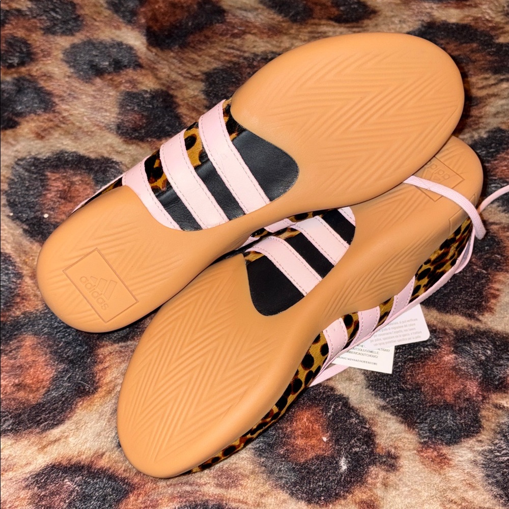 adidas taekwondo mei Pink Leopard Print Sneakers - Picture 3 of 4